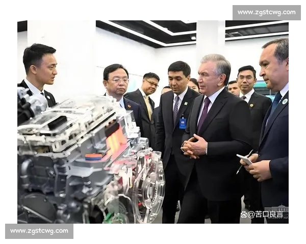 首进世界杯!乌兹别克斯坦总统豪赠 42 辆比亚迪豪车,总价 660 万球员直接开走 首进世界杯!乌兹别克斯坦总统豪赠 42 辆比亚迪豪车,总价 660 万球员直接开走