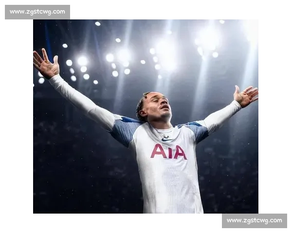 热刺 6000 万镑报价哈维 - 西蒙斯,剑指莱比锡中场核心 热刺 6000 万镑报价哈维 - 西蒙斯,剑指莱比锡中场核心