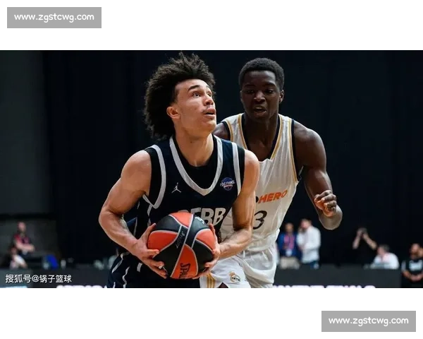 最佳新秀之争白热化：弗拉格、杨翰森与约翰逊的三国杀